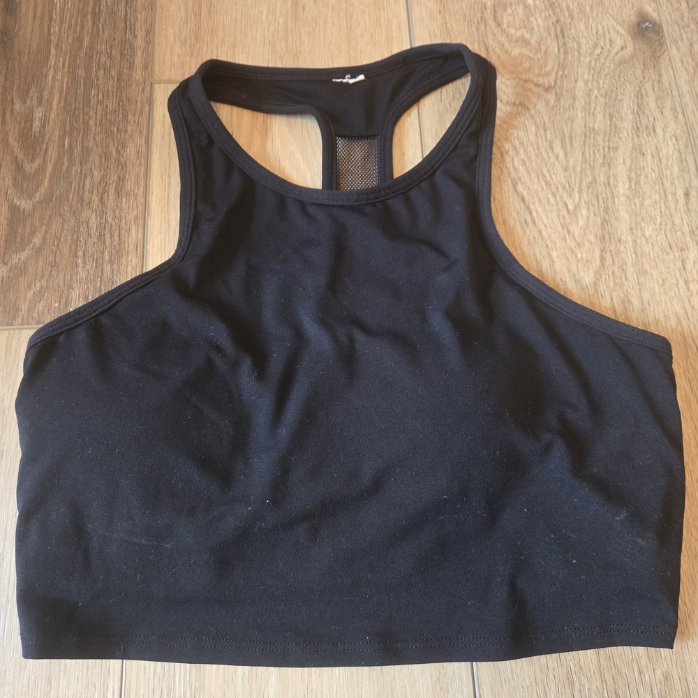 Black Racerback Active Crop